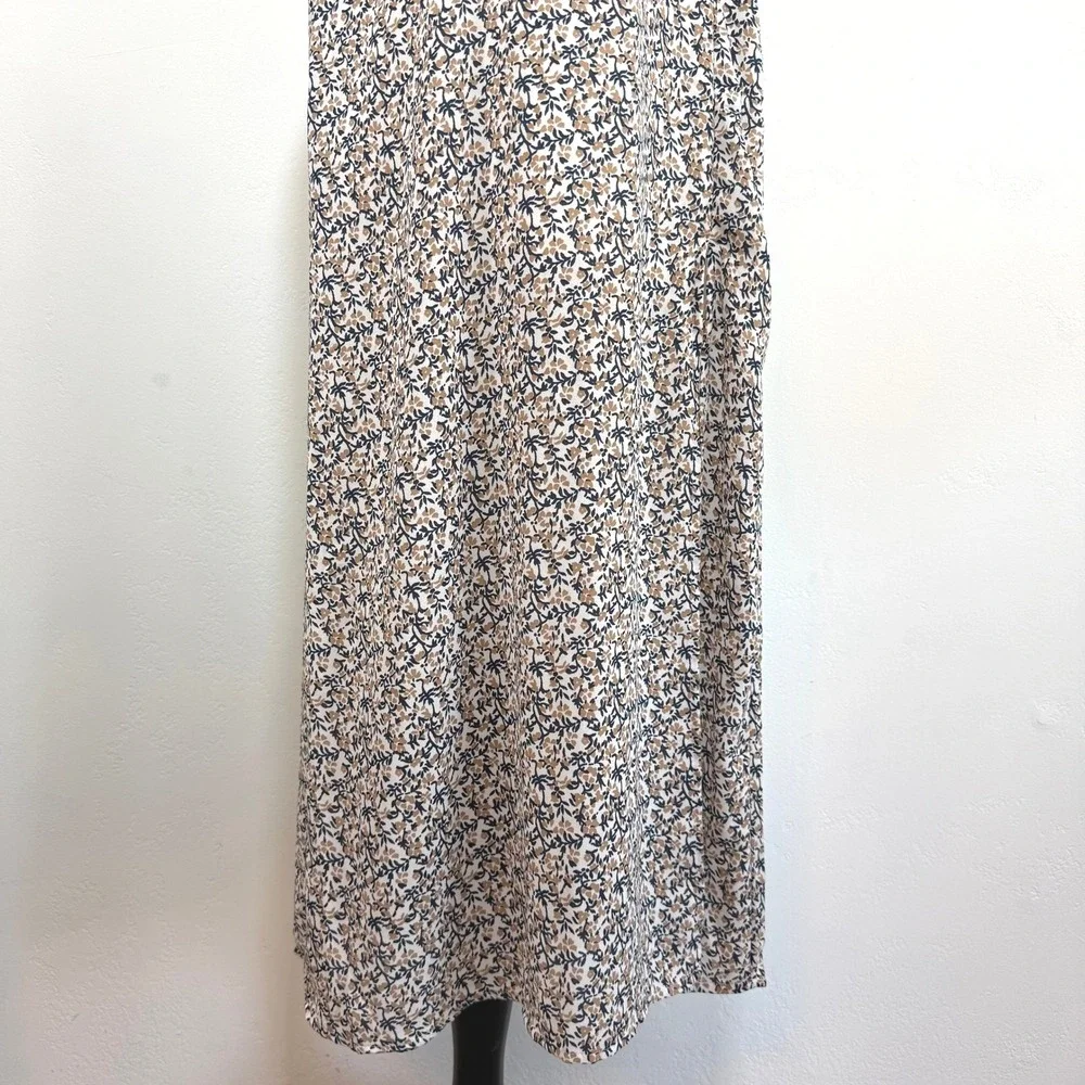 Abercrombie & Fitch Ditsy Floral Maxi Dress XS Smocked Cottagecore Boho Sundress